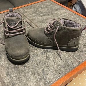 UGG Neumel Waterproof Chukka Boot (Men) size 6